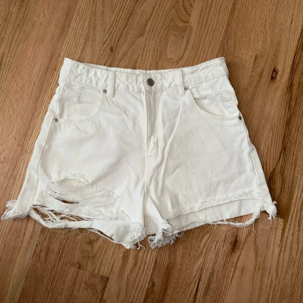 Rolla’s Dusters Shorts High Rise Slim Distressed Vintage White Worn Size 27